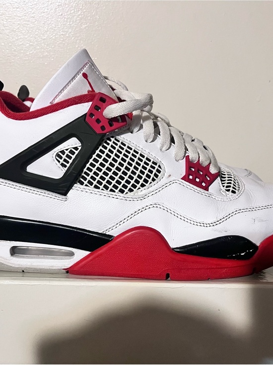 2020 Mens Nike Air Jordan 4 OG Fire Red White Black Red Size 9 Used main image 9